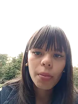 Snapshot of Violeta_12- chatting on October 9, 2025, 7:56 pm Violeta 12- online show from October 9, 2025, 7:56 pm