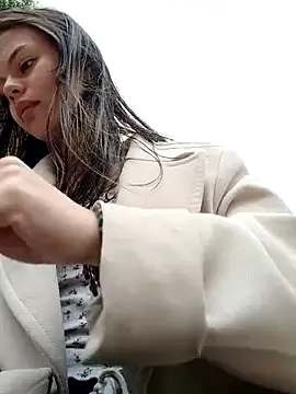 Snapshot of Violeta_12- chatting on May 11, 2026, 4:04 pm Violeta 12- online show from May 11, 2026, 4:04 pm