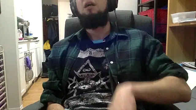 Snapshot of RoughJohn37 chatting on April 12, 2026, 7:19 pm RoughJohn37 online show from April 12, 2026, 7:19 pm