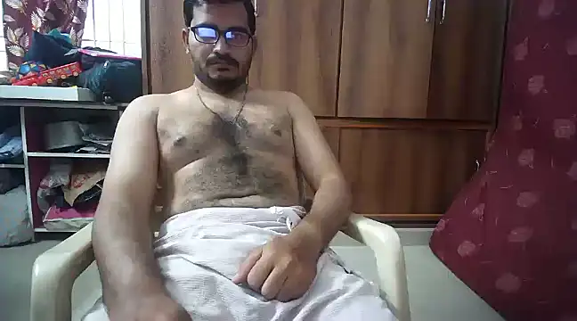 naughtymike0007 online show from January 30, 2025, 1:33 am