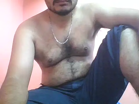 Snapshot of naughtymike0007 chatting on February 15, 2026, 3:47 am naughtymike0007 online show from February 15, 2026, 3:47 am