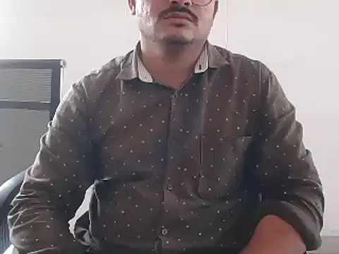 Snapshot of naughtymike0007 chatting on March 7, 2026, 9:28 am naughtymike0007 online show from March 7, 2026, 9:28 am