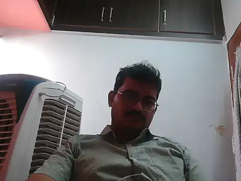 Snapshot of naughtymike0007 chatting on March 23, 2026, 2:48 am naughtymike0007 online show from March 23, 2026, 2:48 am