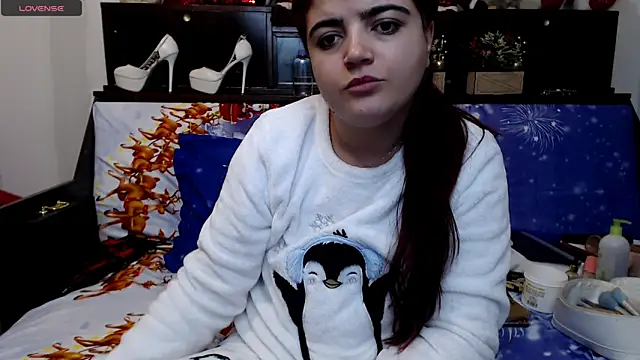 Anasunshine12 online show from January 2, 2025, 10:01 pm