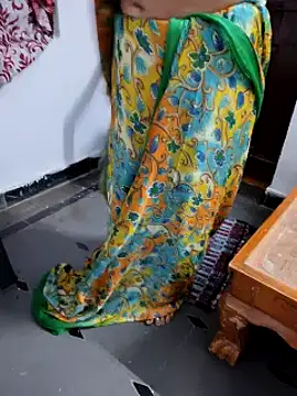 Januhot18 online show from February 19, 2025, 5:49 pm