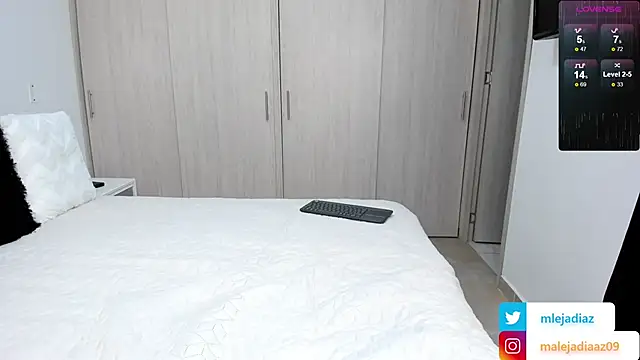 Snapshot of MalejaDiaz_ chatting on January 24, 2025, 3:13 pm MalejaDiaz online show from January 24, 2025, 3:13 pm