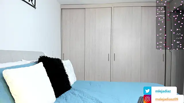 Snapshot of MalejaDiaz_ chatting on March 15, 2025, 3:27 pm MalejaDiaz online show from March 15, 2025, 3:27 pm