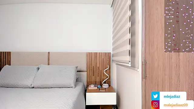 Snapshot of MalejaDiaz_ chatting on September 19, 2025, 5:13 pm MalejaDiaz online show from September 19, 2025, 5:13 pm