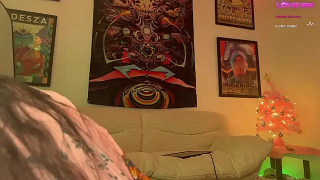 Snapshot of yummyrina chatting on December 16, 2024, 10:45 pm yummyrina online show from December 16, 2024, 10:45 pm