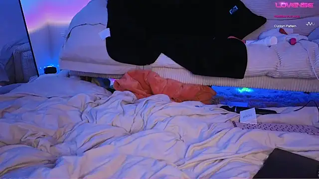 Snapshot of yummyrina chatting on December 29, 2024, 3:54 am yummyrina online show from December 29, 2024, 3:54 am