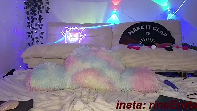 Snapshot of yummyrina chatting on October 30, 2025, 2:07 pm yummyrina online show from October 30, 2025, 2:07 pm