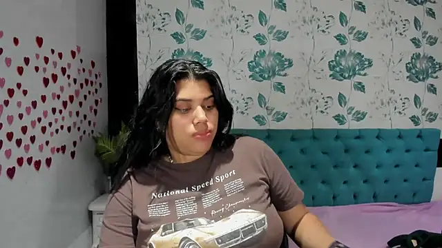 Snapshot of LindaBreeS chatting on February 8, 2025, 7:59 pm LindaBreeS online show from February 8, 2025, 7:59 pm