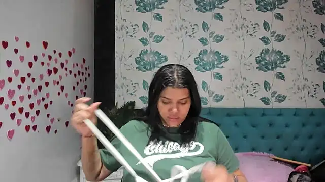 Snapshot of LindaBreeS chatting on March 11, 2025, 2:07 pm LindaBreeS online show from March 11, 2025, 2:07 pm