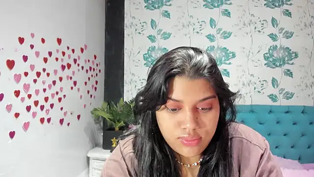 Snapshot of LindaBreeS chatting on March 22, 2025, 6:25 pm LindaBreeS online show from March 22, 2025, 6:25 pm