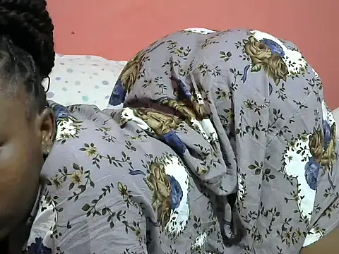 Qurate01 online show from January 14, 2026, 8:25 pm