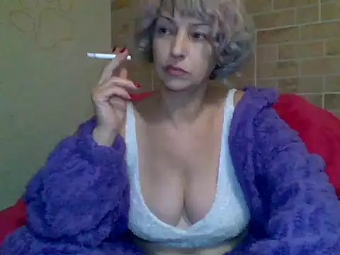 Lorie Carrie online show from December 11, 2024, 3:58 pm