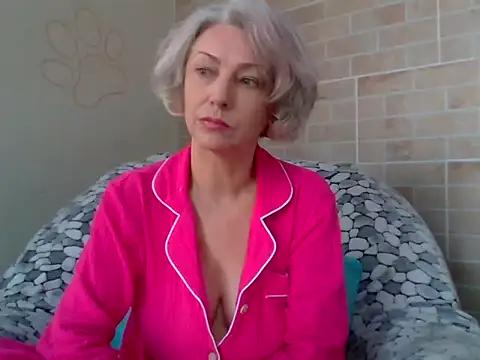 Snapshot of Lorie_Carrie chatting on September 19, 2025, 11:22 am Lorie Carrie online show from September 19, 2025, 11:22 am