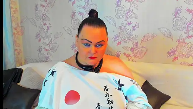 MilanaBiegert online show from December 15, 2024, 1:11 pm