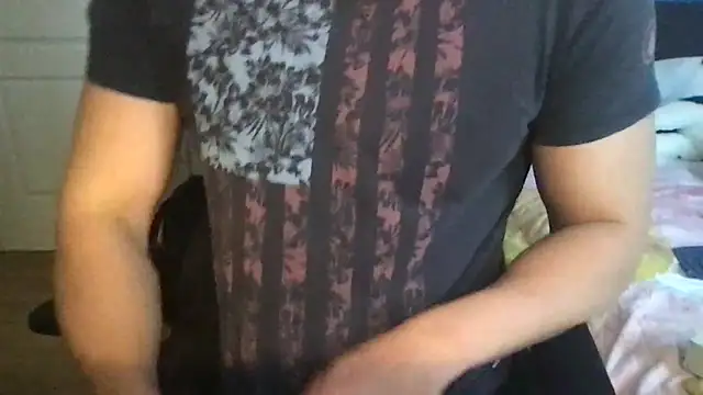 jungcock3210 online show from October 6, 2025, 1:52 pm