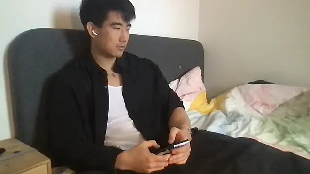 jungcock3210 online show from October 7, 2025, 2:36 pm