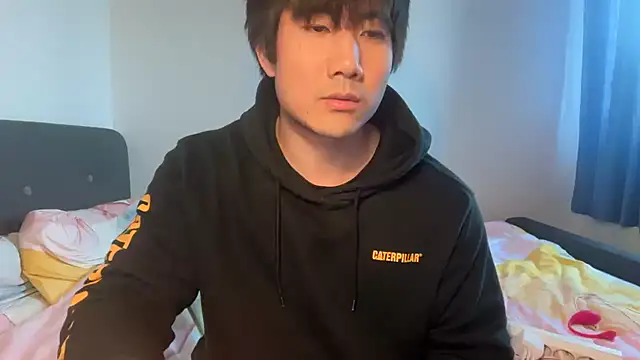 jungcock3210 online show from December 16, 2025, 1:16 pm