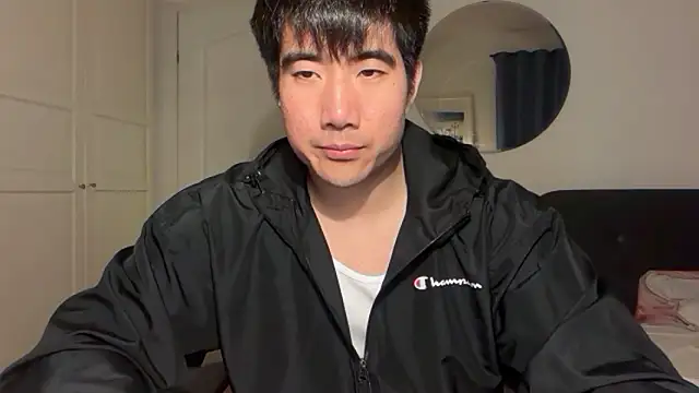 jungcock3210 online show from January 14, 2026, 6:13 pm