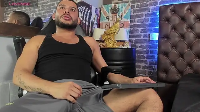 THIAGOXBIG online show from November 27, 2025, 4:36 am