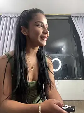 Snapshot of Nikothyna chatting on February 1, 2025, 2:16 am Nikothyna online show from February 1, 2025, 2:16 am