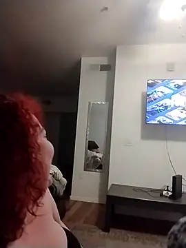 Snapshot of lolabun247 chatting on January 7, 2025, 5:01 am lolabun247 online show from January 7, 2025, 5:01 am