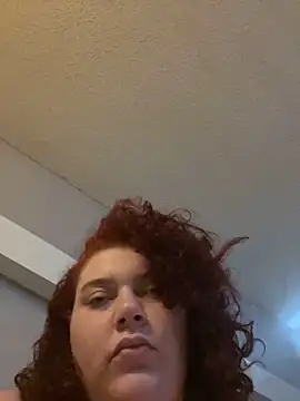 Snapshot of lolabun247 chatting on February 25, 2025, 10:07 pm lolabun247 online show from February 25, 2025, 10:07 pm