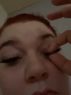 Snapshot of lolabun247 chatting on February 26, 2025, 7:42 am lolabun247 online show from February 26, 2025, 7:42 am