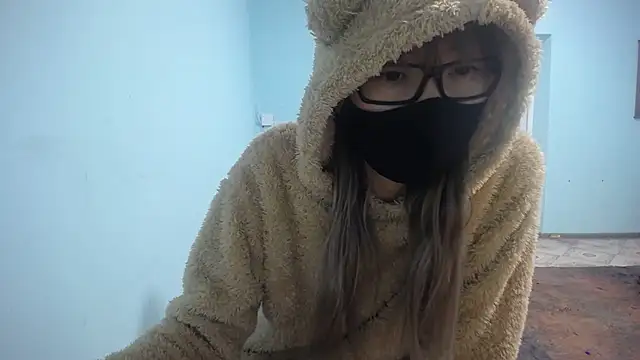 elllaaxx online show from December 7, 2024, 1:07 pm