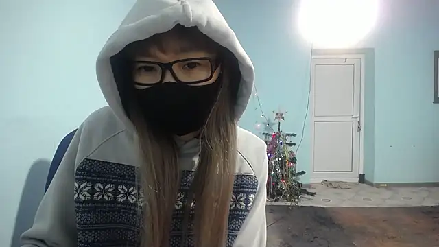 elllaaxx online show from December 24, 2024, 4:22 am