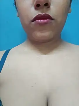 sexyindi couple online show from July 1, 2026, 6:59 am