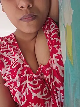 sexyindi couple online show from July 14, 2026, 9:47 am