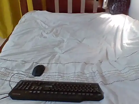 Snapshot of Sexymimi7 chatting on October 3, 2025, 7:49 am Sexymimi7 online show from October 3, 2025, 7:49 am