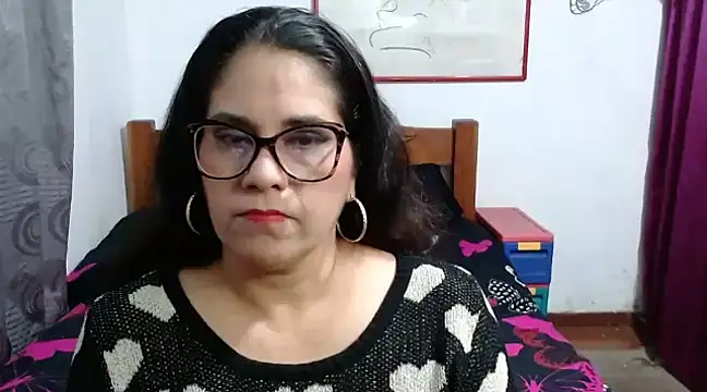 Snapshot of Mistresskloe01 chatting on December 7, 2024, 12:45 pm Mistresskloe01 online show from December 7, 2024, 12:45 pm