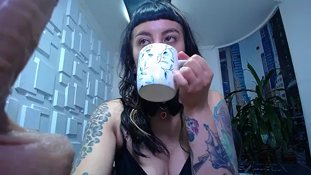 Snapshot of Naughty_Kittenm chatting on December 28, 2024, 2:53 pm Naughty Kittenm online show from December 28, 2024, 2:53 pm