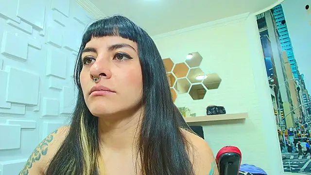 Naughty Kittenm online show from February 9, 2026, 11:25 am