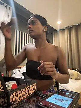 suraya  ndia online show from December 10, 2024, 9:44 am