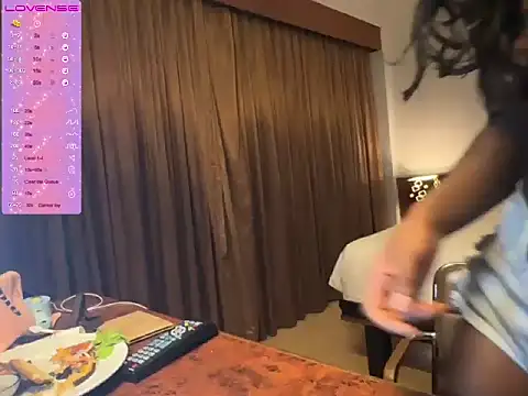 suraya  ndia online show from December 17, 2024, 5:58 pm