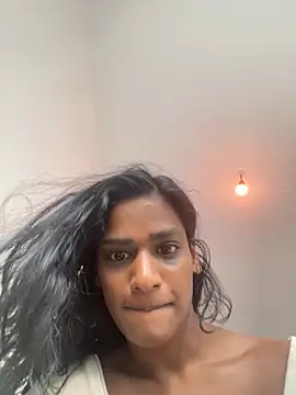 suraya  ndia online show from February 19, 2025, 4:33 pm