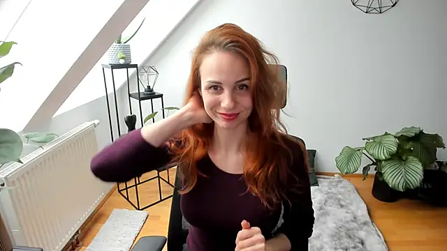 Mary Wet online show from March 10, 2025, 3:20 pm