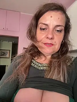 Sunbelxx online show from April 24, 2026, 7:11 am