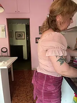 Sunbelxx online show from June 26, 2026, 8:52 am