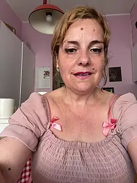 Sunbelxx online show from July 28, 2026, 9:04 am
