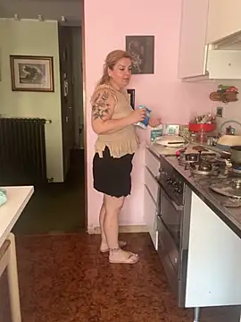 Sunbelxx online show from July 31, 2026, 8:47 am
