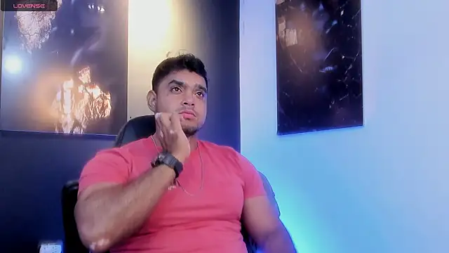 Big furry bear13 online show from October 10, 2025, 4:44 am