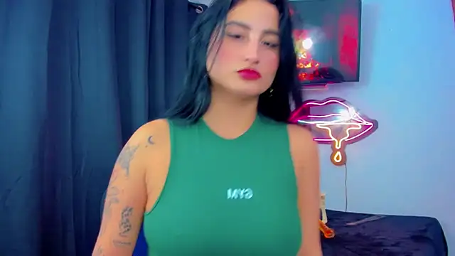 Snapshot of sunshine_uwu22 chatting on February 23, 2026, 6:49 pm sunshine uwu22 online show from February 23, 2026, 6:49 pm