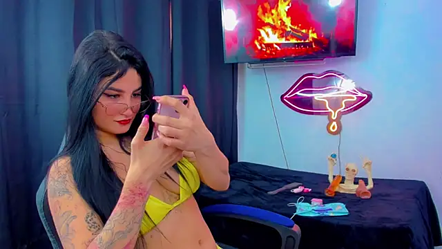 Snapshot of sunshine_uwu22 chatting on March 16, 2026, 6:45 pm sunshine uwu22 online show from March 16, 2026, 6:45 pm